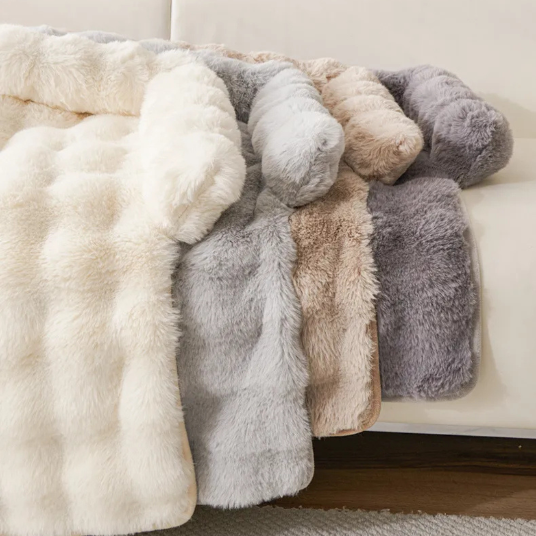 The Fleece Pet Lounge